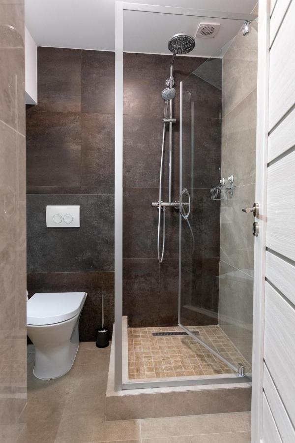 Corso Apartments B&B Focşani المظهر الخارجي الصورة